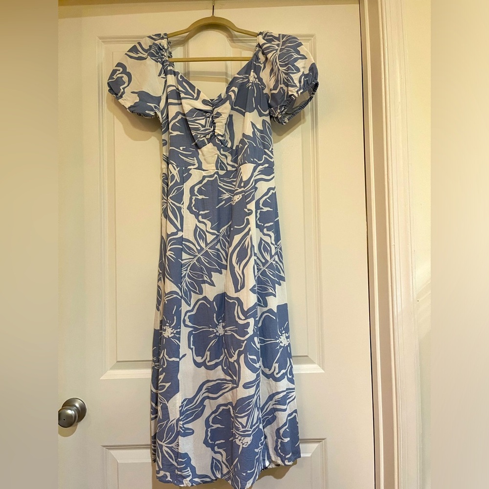 Blue & White linen dress!